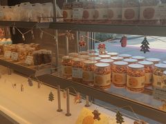 面包甜点陈列柜-迦南(杭州东站万象汇店)