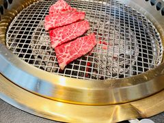 -铭牛烧肉·和牛海鲜自助(高新月牙湖店)