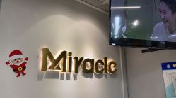 -Miracle集简美发沙龙
