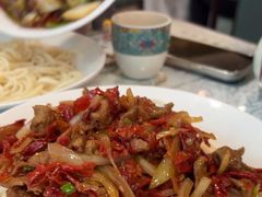 -汗腾格里·风味餐厅(新疆驻京办店)