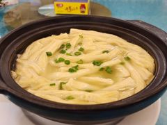 鸡汤腐竹-御唐府海珊瑚主题餐厅