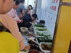 -文山荷鲜居(翠湖店)