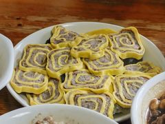 三鲜-玲燕蒸菜馆(江东路店)