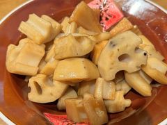-泉畔人家·老济南经典鲁菜(大明湖店)