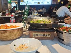自助取餐区-费大厨辣椒炒肉(黄兴中心广场店)