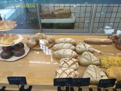 -研麦家面包(亚泰华府店)