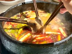 -贵府酸汤牛肉火锅·贵州老字号(飞山街店)