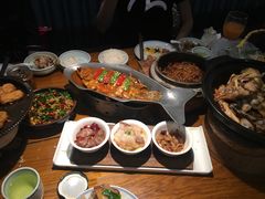 -刀板香·安徽菜(国购IFC店)