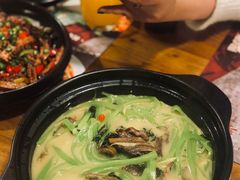 黄焖鳝鱼煲-湘里乡亲甲王二老店