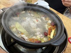 -濠轩阁特色生蚝火锅(水湾路店)
