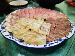 -鹤乡东北菜(崮山路店)