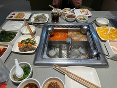 -海底捞火锅(珠影星光城夜宵主题店)