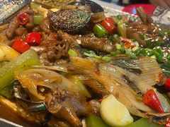 -蛙舍·炭烧牛蛙(东百中心店)