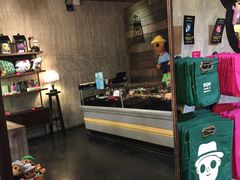 -莓园冰淇淋店