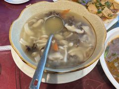 -溪畔如家土菜馆