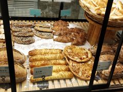 -Dough&Joe团憩(瑞虹天地月亮湾店)