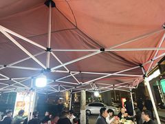 -老街烧烤大排档·地道湖北菜·龙虾馆(汉口火车站店)