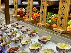 -汉江山料理级自助烤肉黑金冠(周口好吃城店)