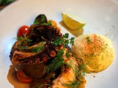 -LESCEDARS Brasserie Bistro香柏树