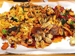 -嗨辣小聚·盘锦河蟹·海鲜烧烤龙虾(盘锦十年好店)