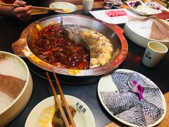 -大龙辣火锅·龙虾·烧烤(湖滨新天地店)