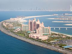 -迪拜帆船酒店海底餐厅