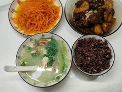 -佳禾月嫂育儿嫂(拱墅店)