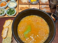 -银米·云南传统过桥米线(双廊黑金冠店)