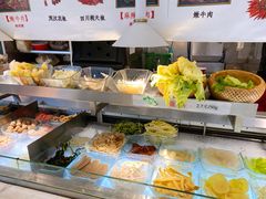 自助取餐区-成都你六姐·牛肉冒菜·麻辣香锅(长泰广场店)