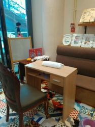 -进巍美甲美睫店