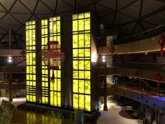 -上海滴水湖皇冠假日酒店