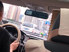 -苟味道老火锅(黄桷坪店)