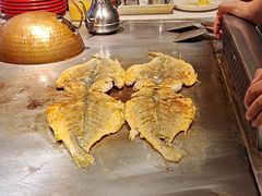 -赶海部落海鲜城(海阳路店)