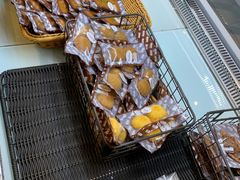 -Dough&Joe团憩(瑞虹天地月亮湾店)