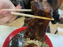 -小龙大肉面馆