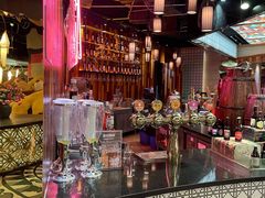 -K+全国连锁KTV(绿地缤纷天地店)