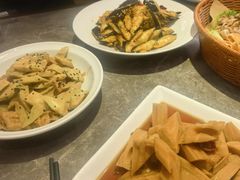 -闫府私房菜·百年鲁菜(恒隆店)