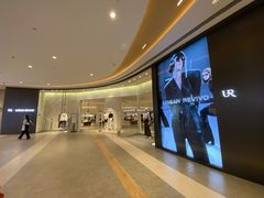 -URBAN REVIVO(北京大兴凯德MALL店)