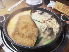 -绿姿鲜奶烘焙(世南西路店)