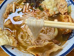-螺阿牛柳州螺蛳粉·特色煲仔饭