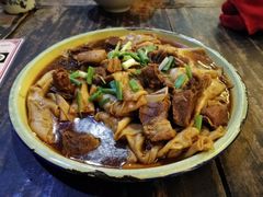羊肉焖饼-沙洲胡杨焖饼