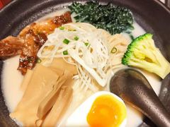 -旺角里·榴莲鸡煲(兴华商场分店)