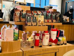 -星巴克(汾阳路店)