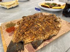 -何适山庄·团餐住宿(水长城P2停车场店)