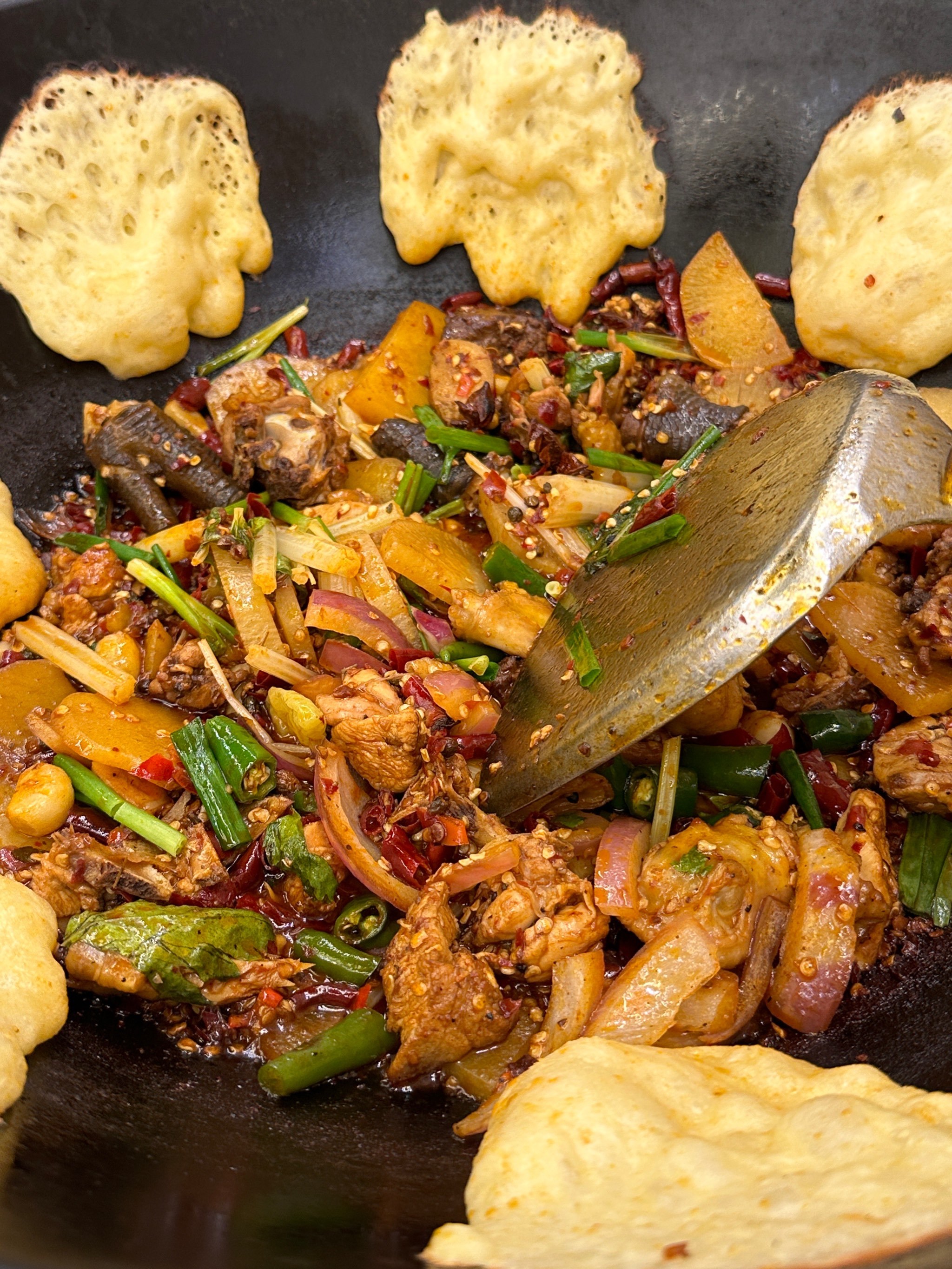 在贵阳!这是我吃过zui好吃的柴火鸡