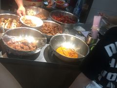 -蓝精灵饺子店