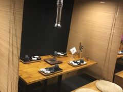 -炙忧烤肉屋(中国铁建广场店)