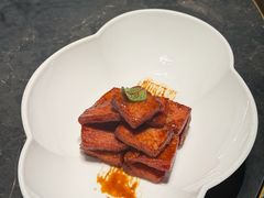 -虹潮荟·餐桌上的美食地理(太阳宫店)