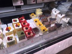 -巴黎贝甜(亿合城店)