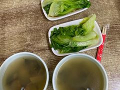 -煲煲香快餐(南京路店)